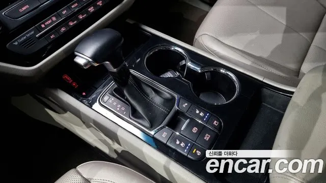 Kia The New Carnival id 2498272 из Кореи 19