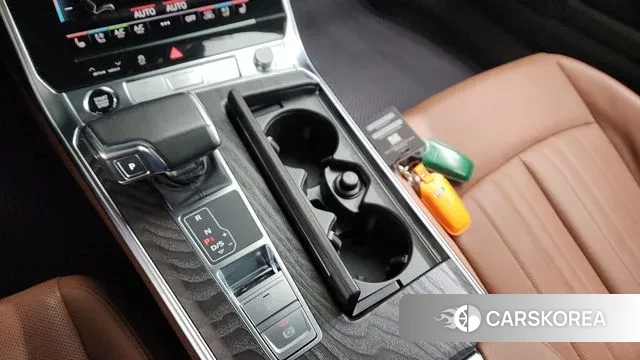 Audi A6 (C8) id 3366159 из Кореи 19