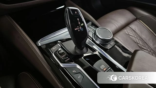 BMW 5 Series (G30) id 4331438 из Кореи 19