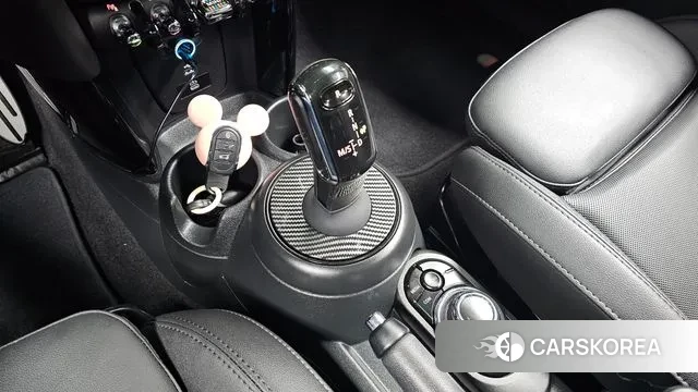 Mini Cooper S id 3372452 из Кореи 19