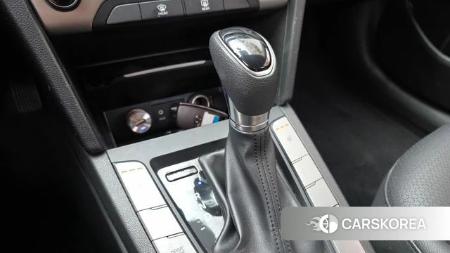 Hyundai Avante AD id 3801692 из Кореи 19