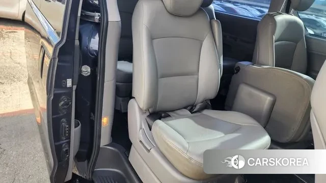 Hyundai The New Grand Starex id 3500133 из Кореи 13