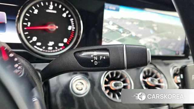 Mercedes-Benz E-Class W213 id 4245950 из Кореи 34