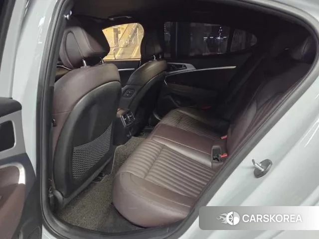 Genesis The New G70 id 3706198 из Кореи 19