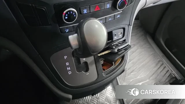 Hyundai The New Grand Starex id 3474485 из Кореи 19