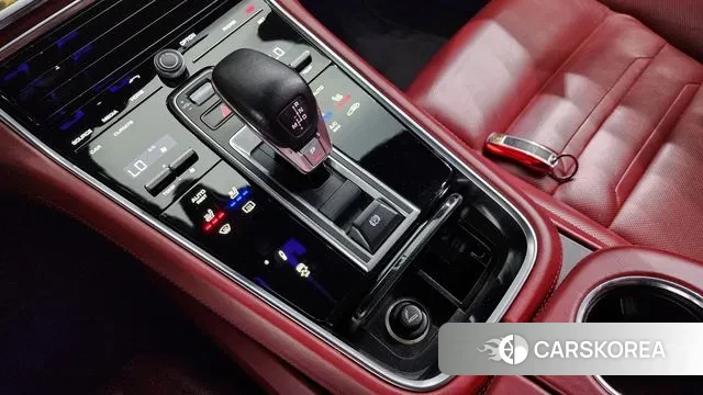 Porsche Panamera (971) id 2991399 из Кореи 19