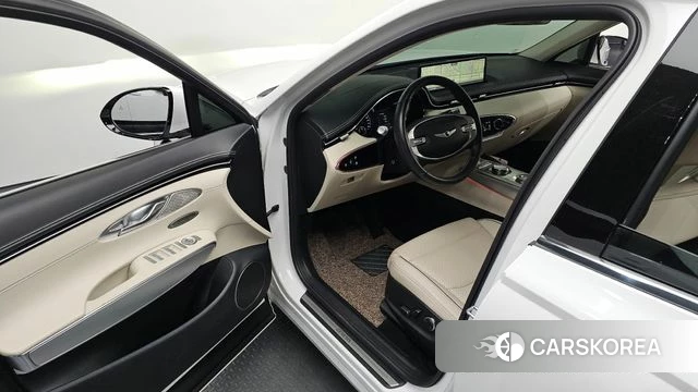 Genesis GV70 id 4186890 из Кореи 28