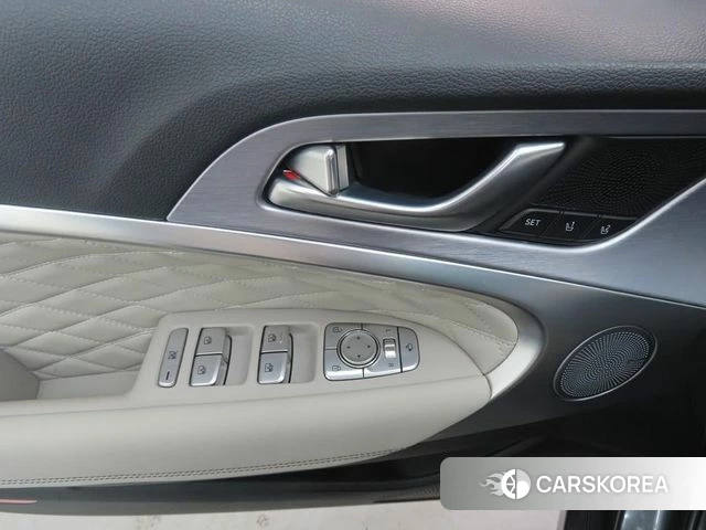 Genesis G70 id 4519834 из Кореи 19