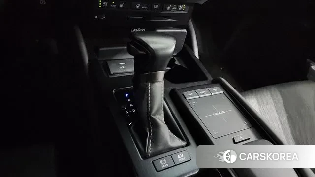 Lexus ES300h 7th generation id 3089602 из Кореи 19