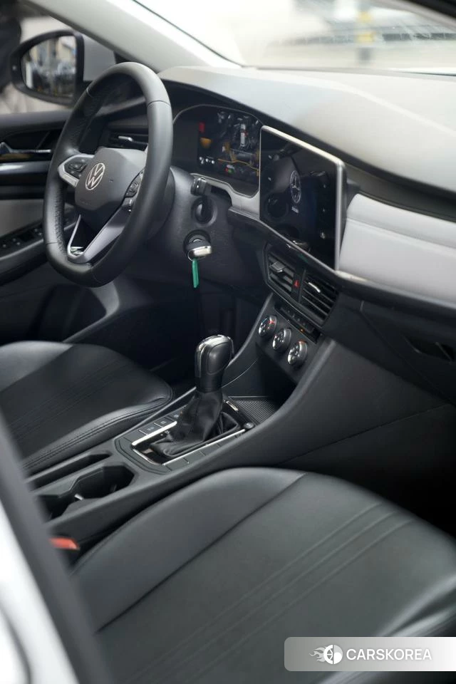Volkswagen Bora id 4277014 из Китая 14