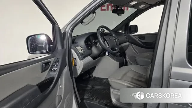 Hyundai The New Grand Starex id 3777922 из Кореи 19