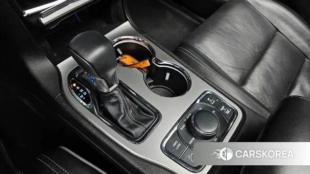 Jeep Grand Cherokee id 3692477 из Кореи 19