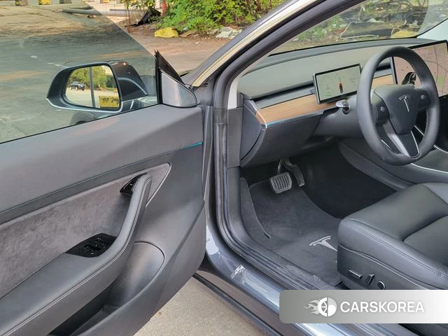 Tesla Model 3 id 4235654 из Китая 27