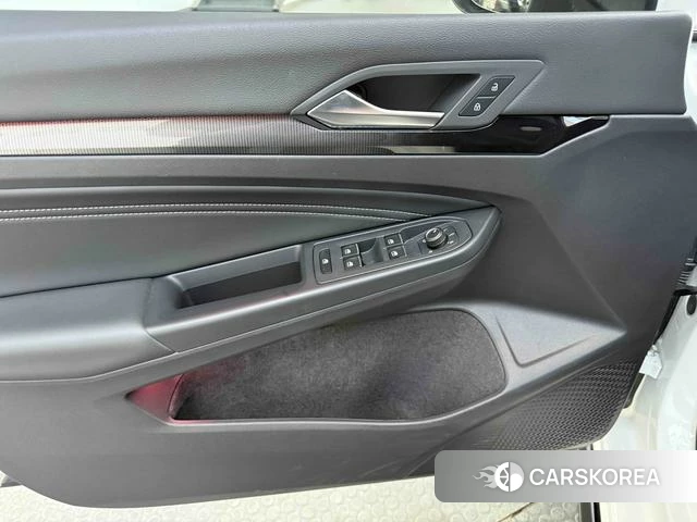 Volkswagen Golf id 4276331 из Китая 21