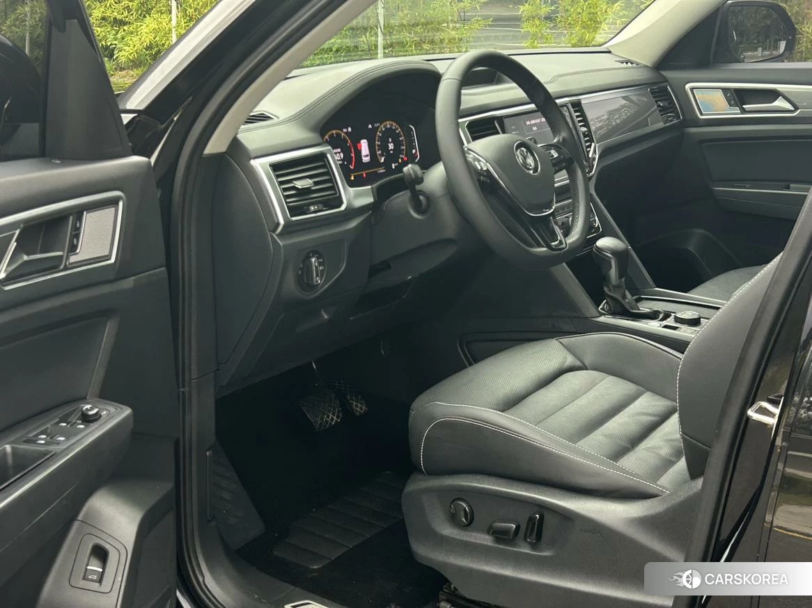 Volkswagen Tourang id 4453152 из Китая 20