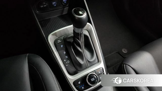 Hyundai Venue id 3840164 из Кореи 19