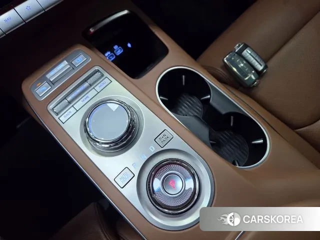 Genesis GV70 id 3354271 из Кореи 19