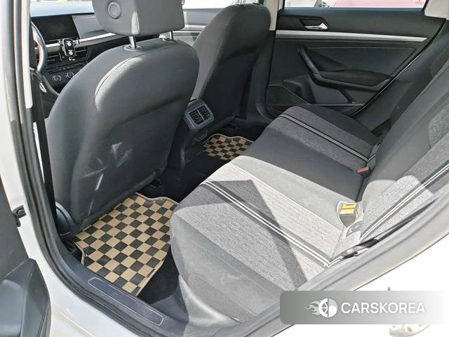 Volkswagen Lavida id 4300059 из Китая 9
