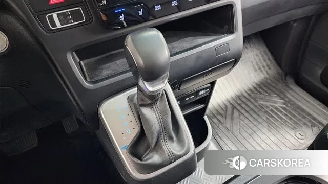 Hyundai Staria id 3696743 из Кореи 19