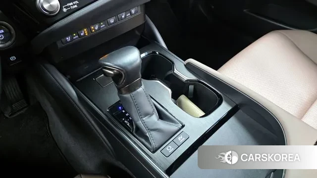 Lexus ES300h 7th generation id 3654072 из Кореи 19