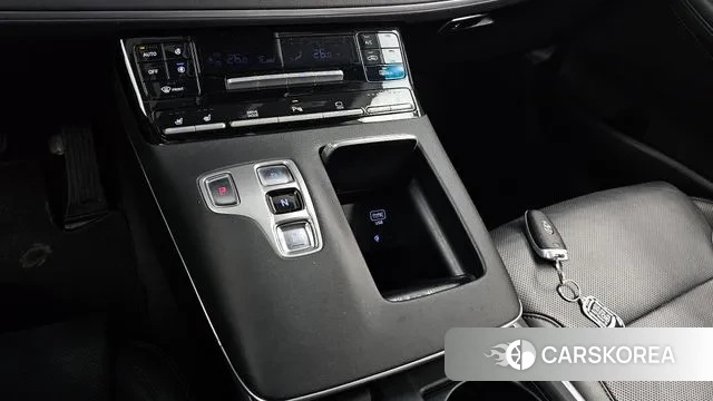 Hyundai The New Grandeur IG id 3479530 из Кореи 19