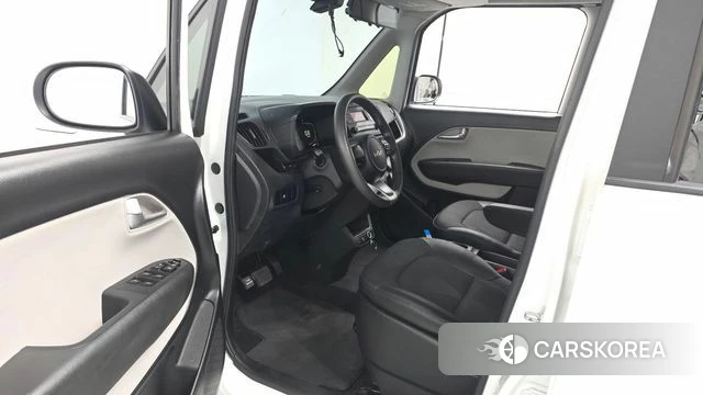 Kia The New Kia Ray id 4603154 из Кореи 29