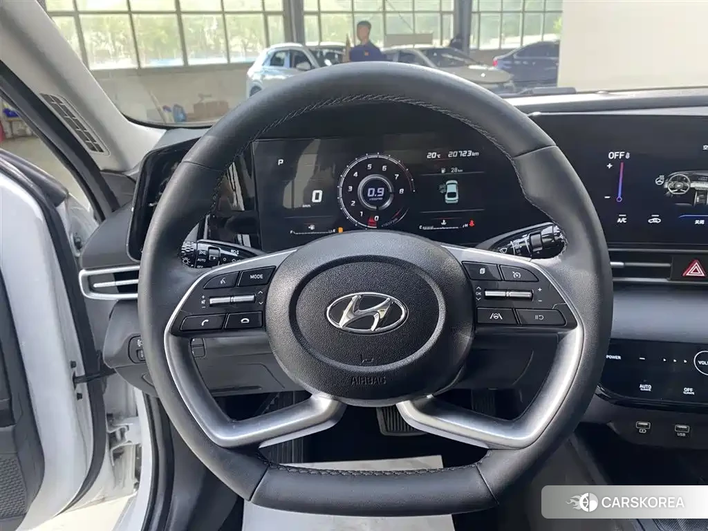 Hyundai Elantra id 4545985 из Китая 25