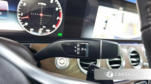 Mercedes-Benz E-Class W213 id 4465282 из Кореи 19
