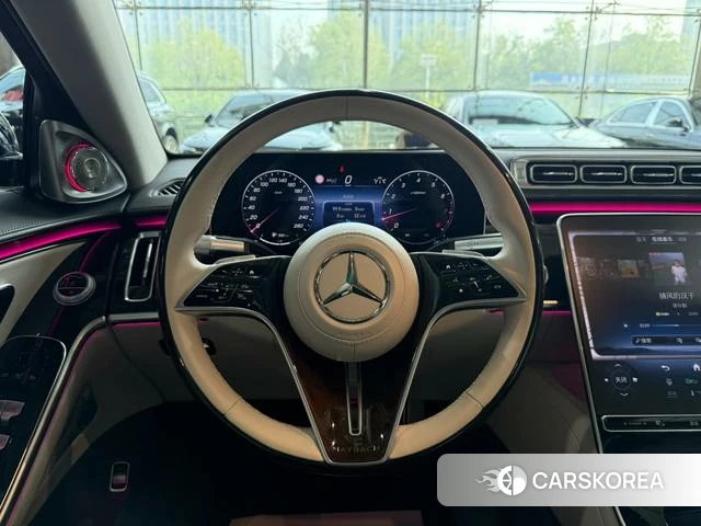 Mercedes-Benz Maybach S-class id 4271644 из Китая 26