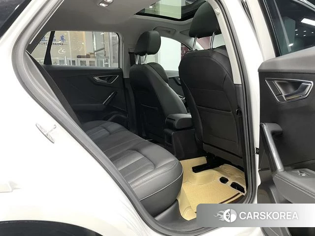 Audi Q2L id 4359319 из Китая 20