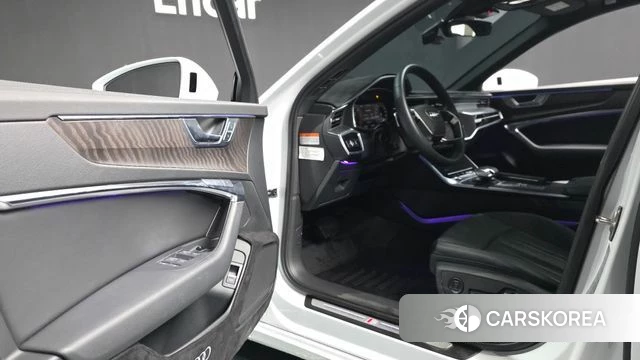 Audi A6 (C8) id 3914952 из Кореи 19