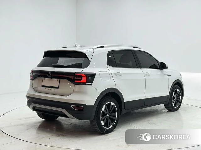 Volkswagen Exploring the shadow id 4276418 из Китая 23
