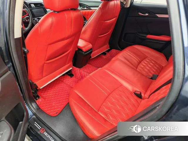 Honda Civic id 4261364 из Китая 9