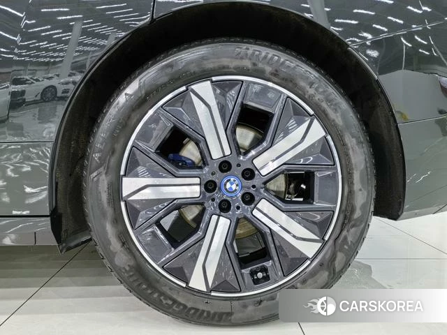 BMW iX id 3957685 из Китая 24