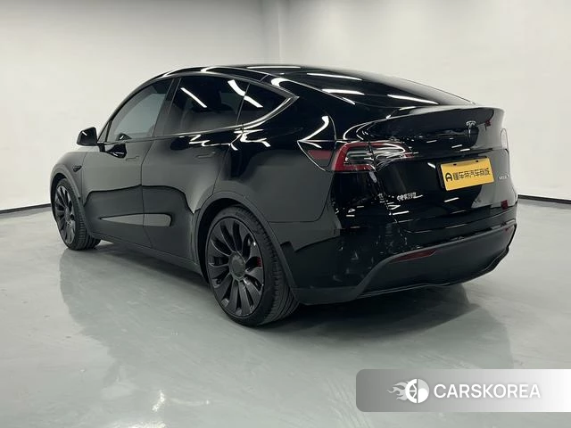 Tesla Model Y id 4236682 из Китая 19