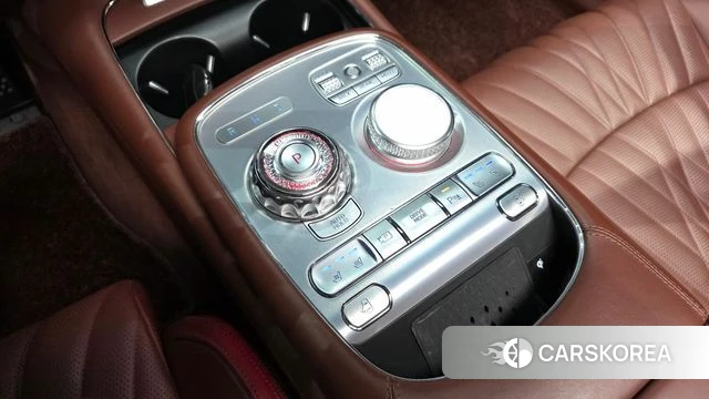 Genesis G90 (RS4) id 4457740 из Кореи 19