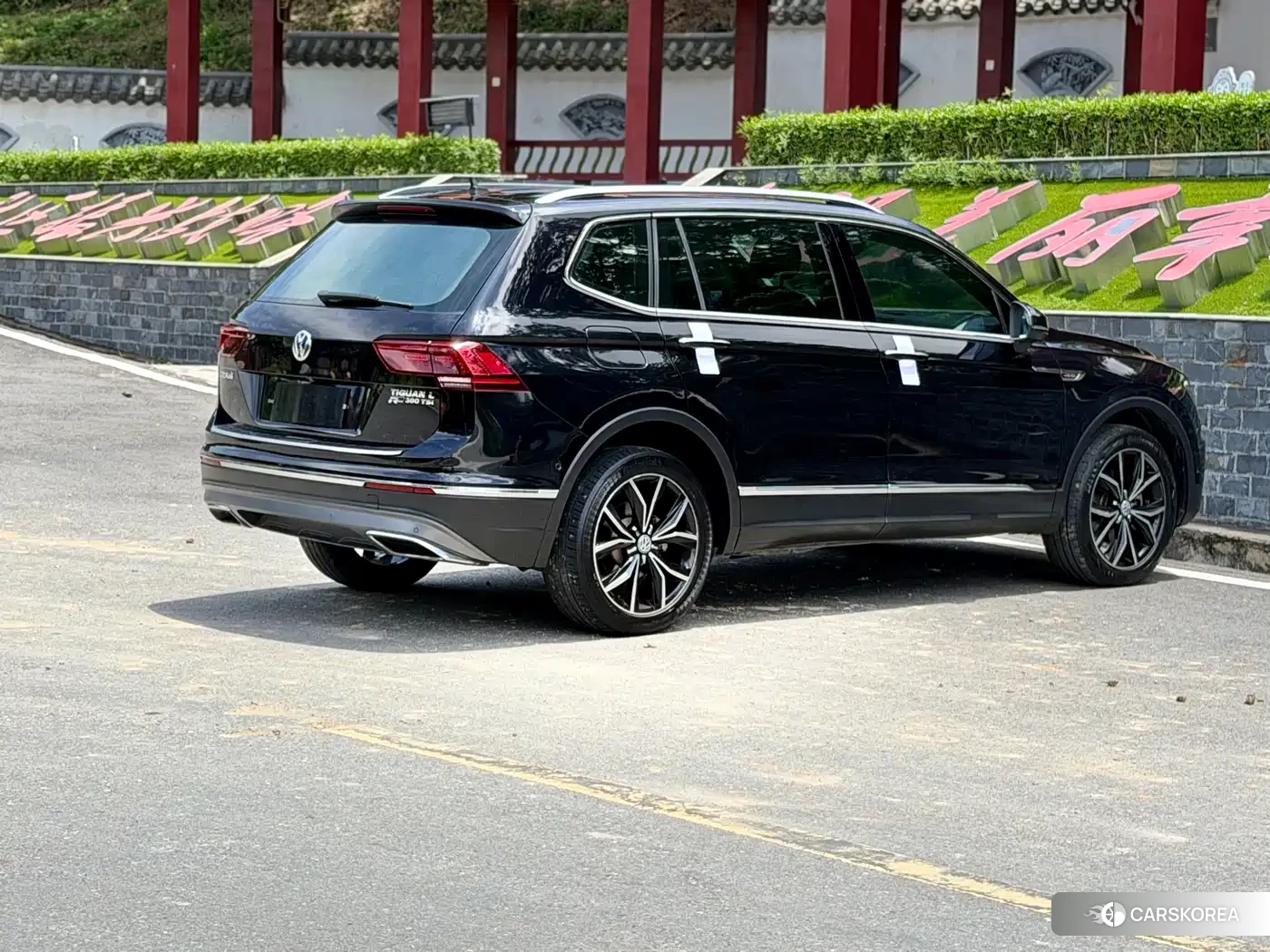 Volkswagen Tiguan L id 4653984 из Китая 9