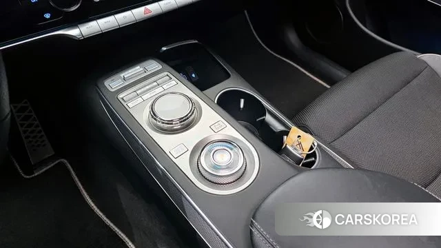 Genesis GV70 id 3427809 из Кореи 19