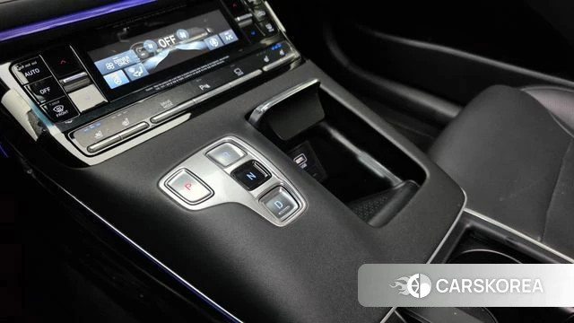 Hyundai The New Grandeur IG Hybrid id 4613812 из Кореи 35
