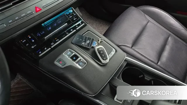 Hyundai The New Grandeur IG Hybrid id 3226255 из Кореи 19