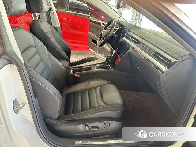 Volkswagen CC id 4297804 из Китая 10