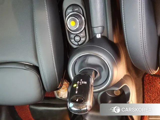 Mini Cooper id 3391030 из Кореи 13