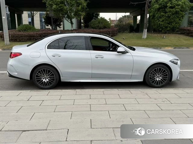 Mercedes-Benz Class C id 4328490 из Китая 18
