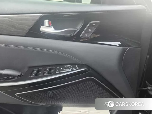 Kia K7 Premier id 3708909 из Кореи 9