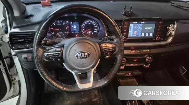 Kia Stonic id 3531173 из Кореи 12