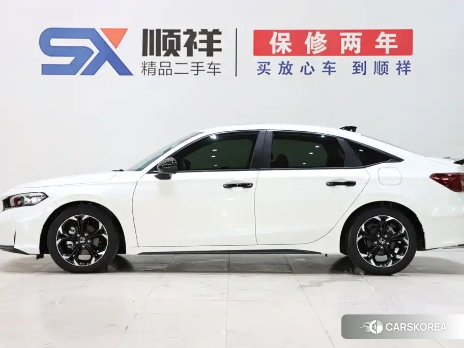 Honda Civic id 4681118 из Китая 18