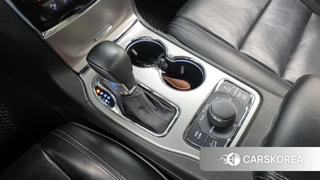 Jeep Grand Cherokee id 3284154 из Кореи 19