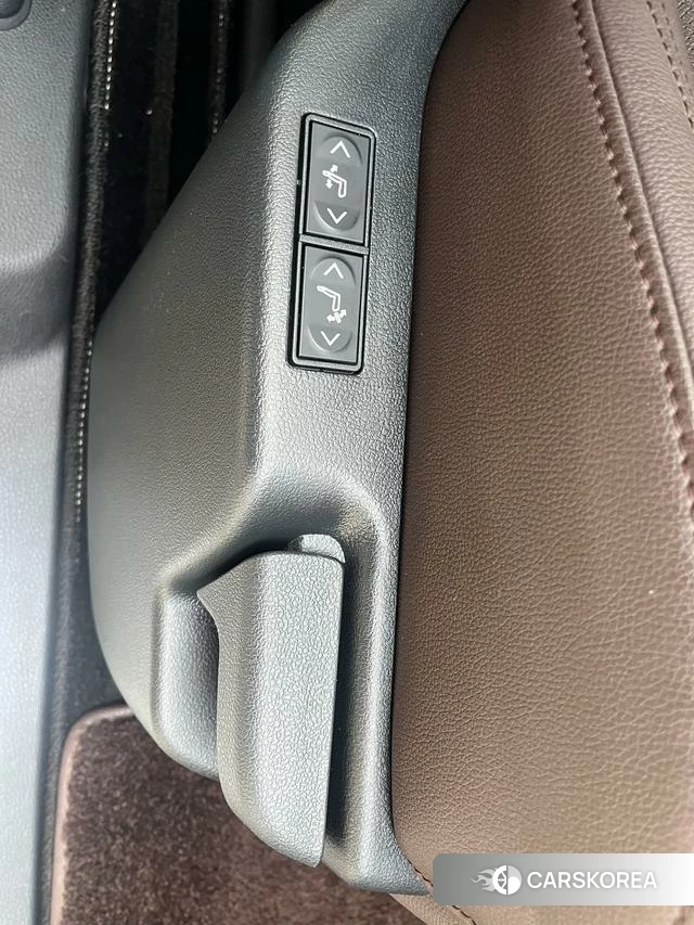 Toyota Grevia id 4261113 из Китая 31