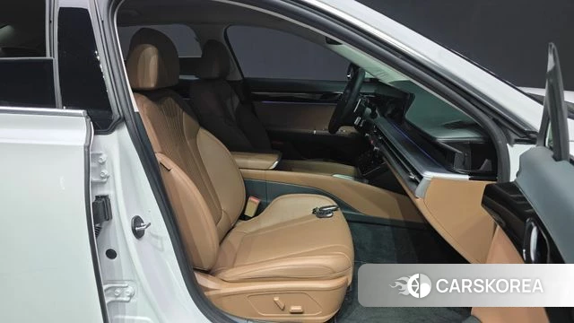 Hyundai Grandeur (GN7) id 4590540 из Кореи 28