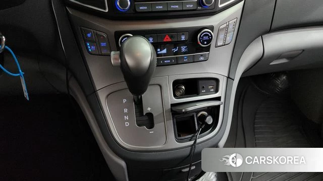 Hyundai The New Grand Starex id 4470725 из Кореи 29